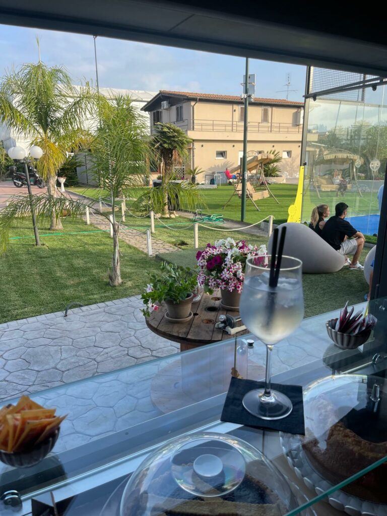 Bar - Lounge padel village